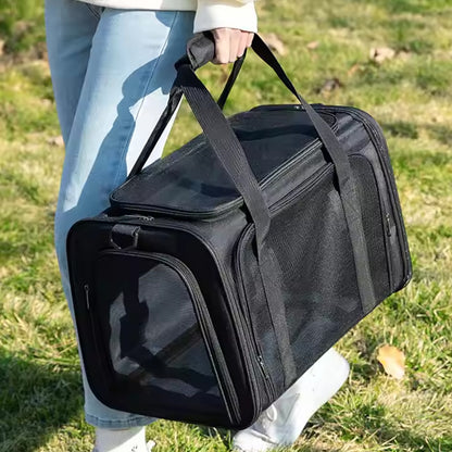 sac de transport porté grâce aux poignées