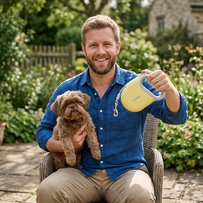 Laisse enrouleur chien jaune
