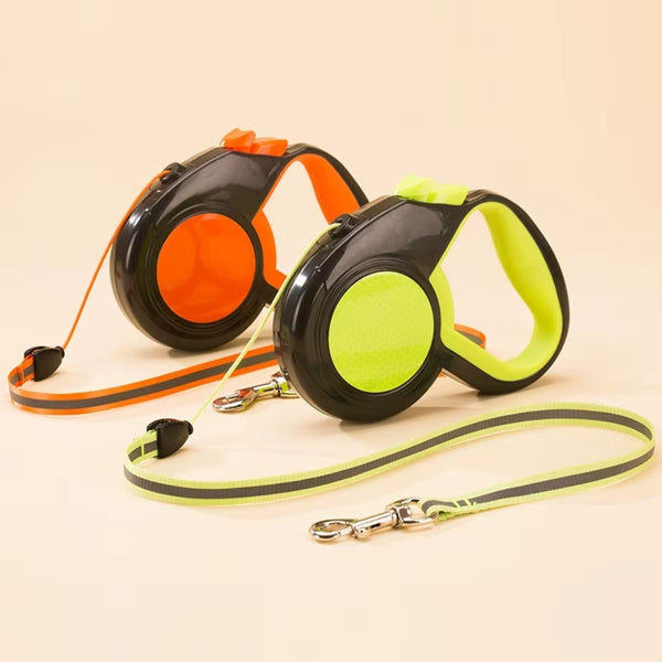 Laisse enrouleur pour chien de couleurs vives