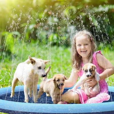 Piscine pour chien Coolpet fillette et ses 3 chiots heureux